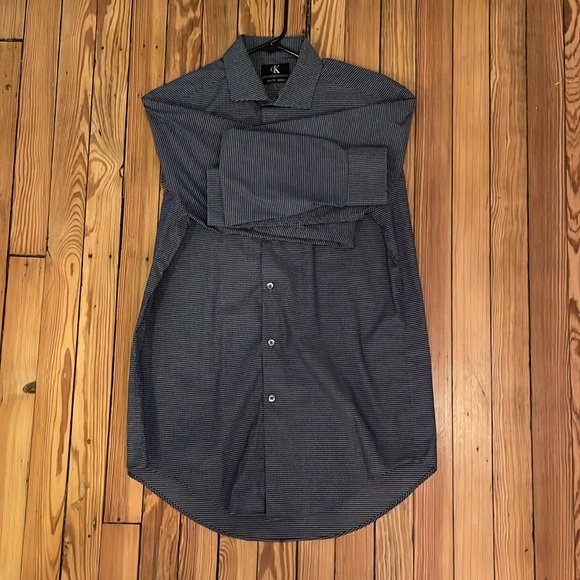 Calvin Klein slim fit stretch, dark blue graph pattern, medium (15-15.5, 34/35) - Picture 3 of 5
